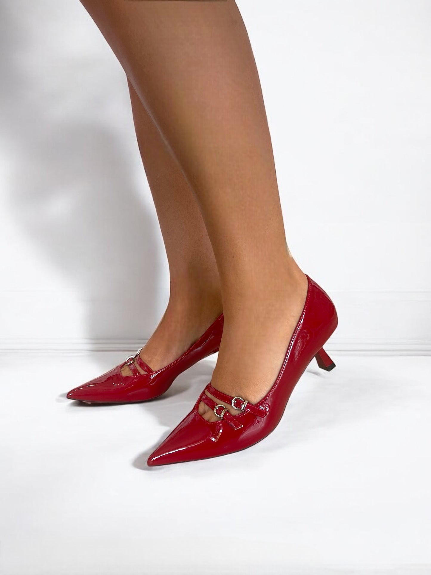 Jexa / décolleté a punta wine