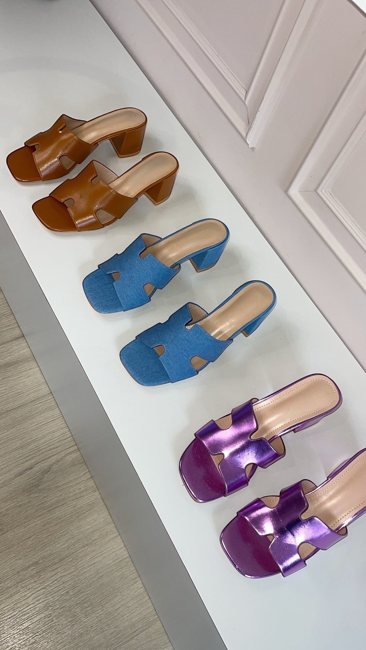 LUNA sandalo con tacco comodo